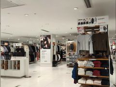 -优衣库(北京万柳华联购物中心店)