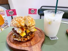 -Burger Double汉堡双倍