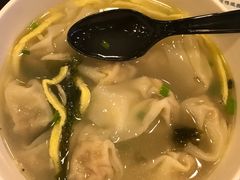 -鸿瑞興面馆(梅岭店)