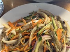 -雪湖煜辰鱼头老店(雪野湖店)