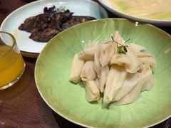 -湖畔鲁菜·二十年老字号餐厅(大明湖店)