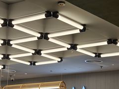 -M Stand(南京紫峰大厦店)