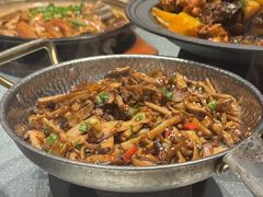 -那家老院子东北菜·饺子·小鸡炖蘑菇(艳华街店)