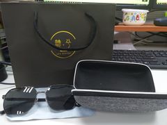 -肆兮眼镜·蔡司·徕卡战略合作店(大坪店)
