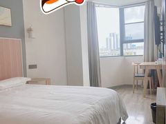 -速8酒店(成都大学十陵地铁站店)