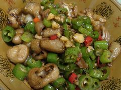 爆炒肥肠-老师傅餐馆(长沙店)