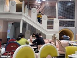 -奈尔宝家庭中心·亲子餐厅(鄞州万达店)