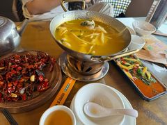 -隔壁老王·家常云南菜(花巷店)