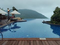 -三亚亚龙湾人间天堂鸟巢度假村