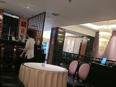 -维园悦谱·海派家常菜(乌鲁木齐南路店)