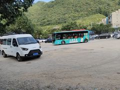 -安吉龙王山峡谷漂流