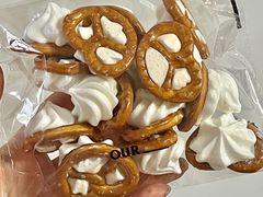 碱水小饼干-OUR Bakery(中海环宇荟店)