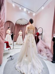 点击看大图 -PAI婚纱礼服设计馆【大牌租赁/高级定制】