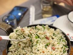 -侬佳蒸菜馆(听潮店)
