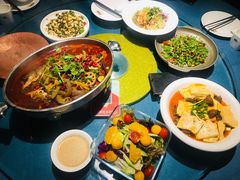 -清真·卡德尔大叔新疆主题餐厅(龙汇路店)