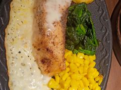 奶油菠菜烤三文鱼-萨莉亚意式餐厅(杭州西溪龙湖天街店)