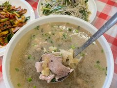 -洪霞餐馆·川菜·鲜货现炒(两江春城店)