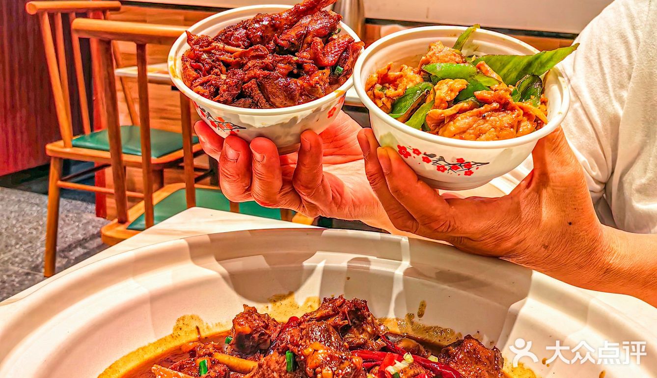 为了这口烧鸭子🦆从武昌特地来汉口❗
