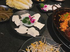 -渝涯重庆豆花老火锅(中赢国际店)