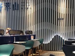 大堂-野萃山·潮汕厚果汁(十亩地店)