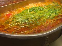 -湊湊火锅·茶憩(打浦桥日月光店)