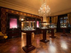 腕表陈列大厅-Patek Philippe百达翡丽(上海源邸店)