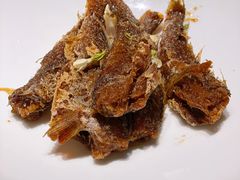 茉莉花熏小黄鱼-上海会馆(香港名都店)
