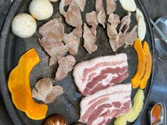 -彭妈家•韩国烤肉料理(张杨路店)