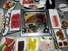 -海底捞火锅(关山保利店)