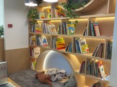 -红黄蓝成长中心(海淀上地店)