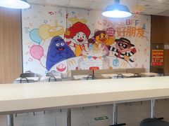 -麦当劳(杨林得来速店)