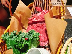 -盡膳口福跷脚牛肉火锅(晶耀前滩店)
