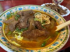 -金杨拉面王小吃面馆·牛三宝面·红烧牛肉粉
