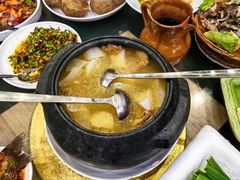 -三锅莊·牦牛肉火锅·香格里拉特色藏餐宴请餐厅(菱角塘路店)