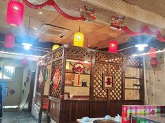 -人民公社铁锅炖·东北菜(卫国道店)
