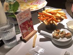 -春树下·树屋花房西餐厅(罍街AS1980店)