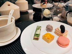 -圣丰索菲特·2 On 988 Café 自助餐厅