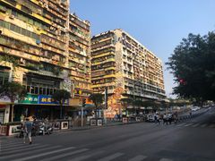 -黄桷坪涂鸦艺术街