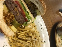 -HELLO 27 意面·沙拉·帕尼尼