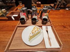 -星巴克臻选(湖滨道店)