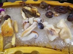 菌类六拼-老诚一锅羊蝎子(黄寺大街店)