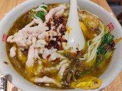 -呼啦面馆·头牌豌杂面(珠江国际B区店)
