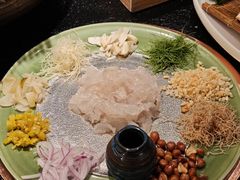 -得意咚瓜·顺德鱼生·冬瓜火锅(深圳首店)