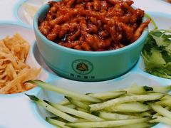 -合合春饼·酱骨·东北菜(潘家园店)