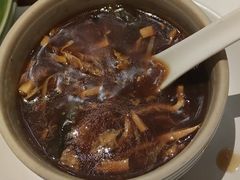 海鲜酸辣汤-君悦酒店·1881·北京烤鸭