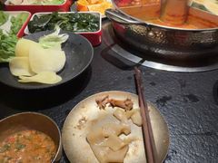 -晓宇重庆火锅(西安荟聚店)