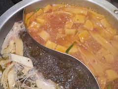 -沸炉重庆老火锅(军事博物馆店)