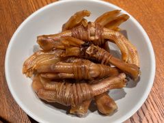 -琥珀老六龙虾(四里河店)