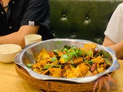 -愉肴麻辣香锅(中山路店)