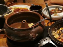 -云海肴·汽锅鸡·云南菜(天山百盛优客店)